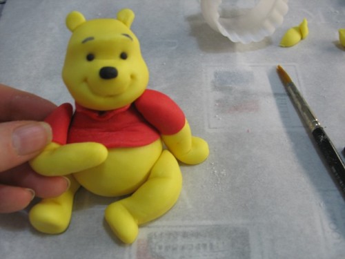 Polymer clay Winnie the Pooh tutorial