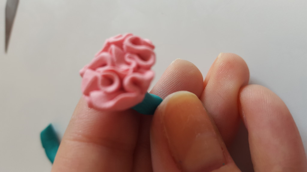 DYI polymer clay carnation flower tutorial