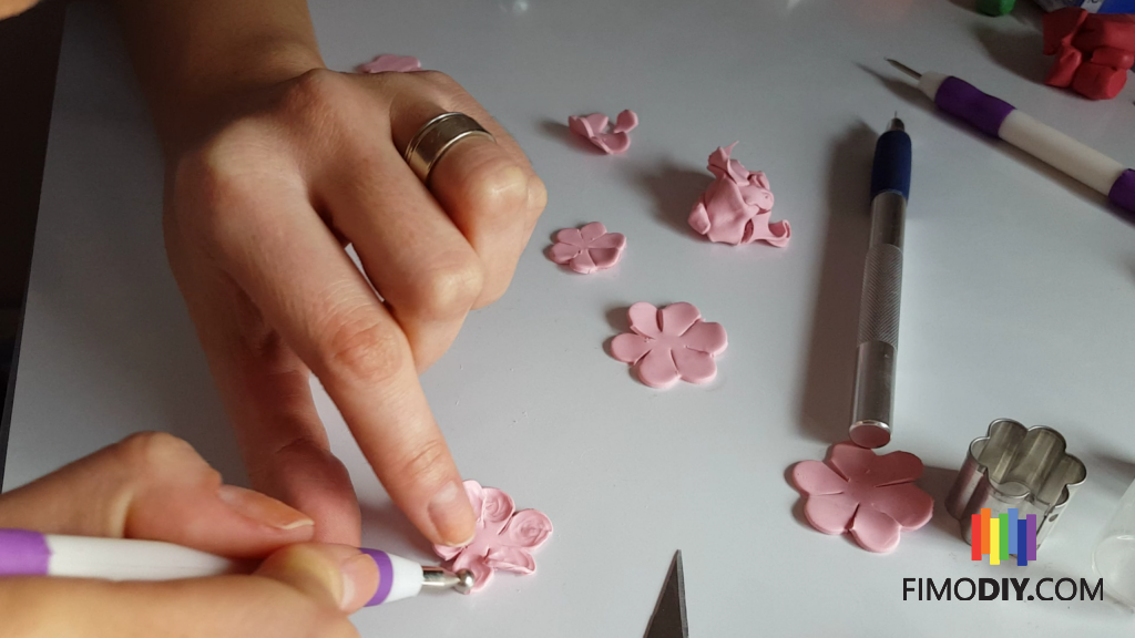 Diy fimo flower tutorial - polymer clay water lily