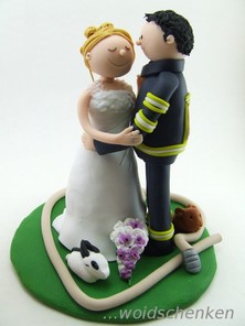 polymer clay wedding cake ornament - groom and bride handmade toppers