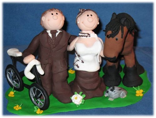 polymer clay wedding cake ornament - groom and bride handmade toppers