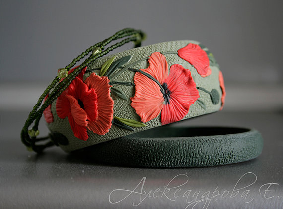 fimo poppy bracelet - polymer clay flower bangle