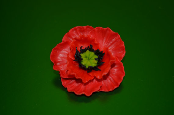 fimo poppy broch