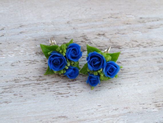 Blue gifts for women gift ideas for friends Cobalt blue jewelry Blue rose earrings Blue flower earrings Blue flower jewelry Floral earrings