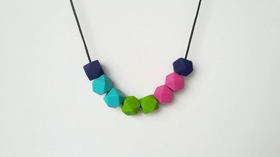 A bit of color and fun into a simple polymer clay necklace