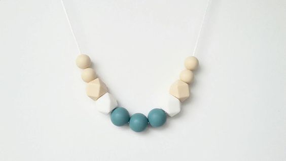 A bit of color and fun into a simple polymer clay necklace