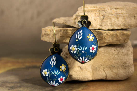 Navy blue earrings, polymer clay, embroidered earrings, blue flower earrings, dark blue, dangle earrings, colorful, romantic earrings, gift