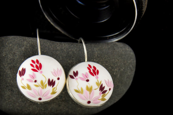 Red flower earrings, white flower, white earrings, pink, colorful, embroidered earrings, polymer clay, romantic gift for her