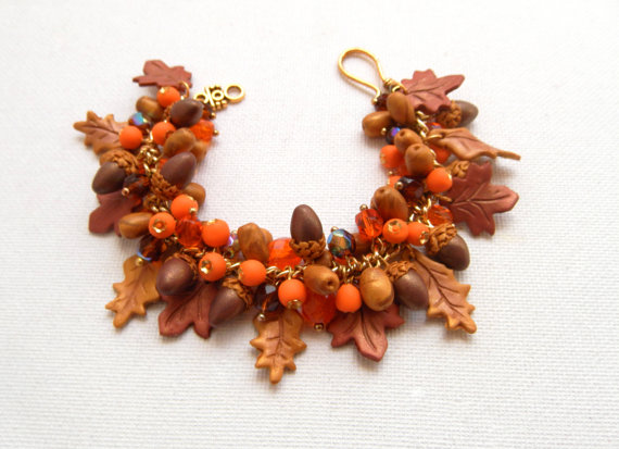 Acorn jewelry - Leaf bracelet - Orange jewelry - Charm bracelet - Handmade polymer clay autumn bracelet