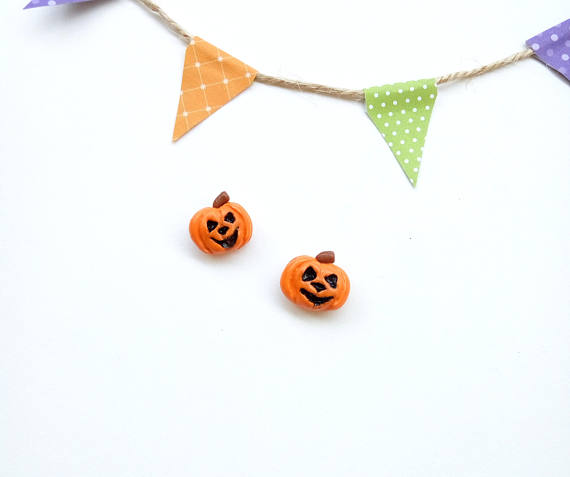 Halloween DIY: FIMO Clay Spider Ring and Pumpkin Earrings - Craftaholique