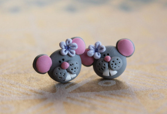 Mouse Earrings - Stud Mouse Earrings - Little Cute Mouse Earrings - Gift for Animal Lovers - Valentine Day Ideas - Handmade Earrings - Polymer clay cute animal earrings