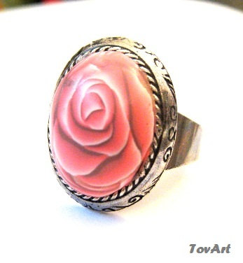 Pink ring, Adjustable ring, Rose ring, Polymer clay ring, Gift for teens, Gift for girls, Gift for wife, Everyday ring, Oval unique ring,