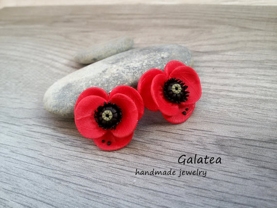 Poppy earrings polymer clay red flowers earrings Rustic dangle earrings statement floral jewelry romantic gift for woman red poppies jewelry