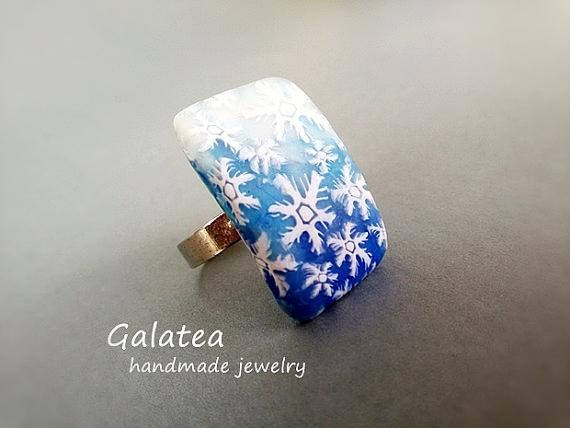 Snowflake ring Stocking stuffer for Women Winter Ring Christmas jewelry Frozen RING White Blue jewelry Christmas Mom gift Xmas women gift