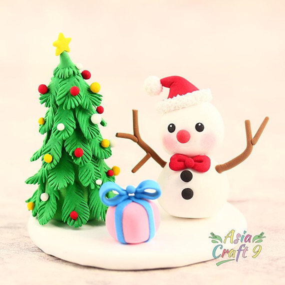 Snowman cheering Christmas with Christmas tree clay figure- Xmas decoration clay miniature