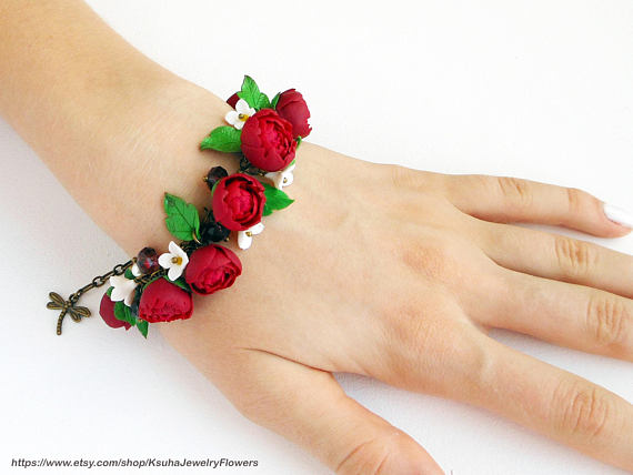 Charm Bracelet Peonies flowers handmade of polymer clay Jewelry sangria flowers Burgundy bracelet Bridesmaid peony bracelet Bridal jewelry