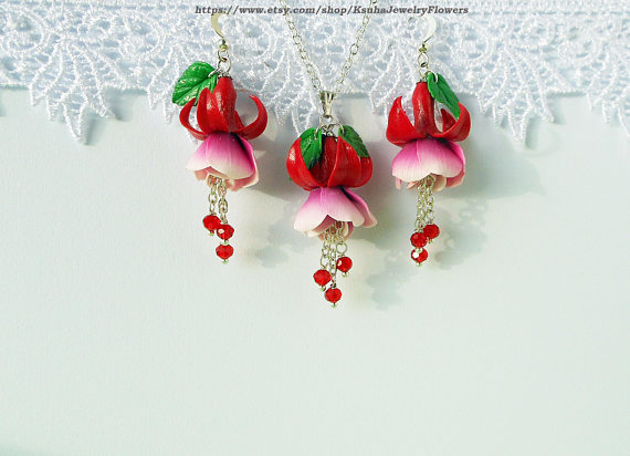 Fuchsia Earrings Necklace fuchsia Bride jewelry set Pink Fuchsia flower polymer clay Beach wedding earrings Hawaiian romantic earrings