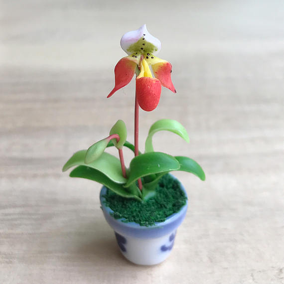 Polymer clay miniature flowers in pots