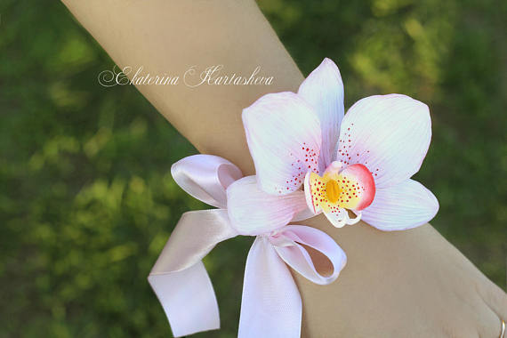 wristlet corsage, orchid wrist corsage, wedding corsage, wrist bridal bouquet wedding accessories bridesmaids clay flowers, orchid bracelets