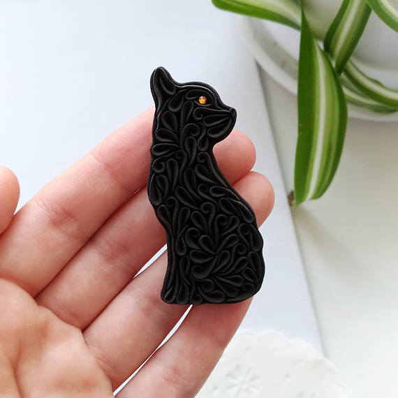 Black Cat brooch pin, Polymer clay cat brooch, Cat lover gift, black cat ornament, Swarovski cat brooch, ornament cat brooch