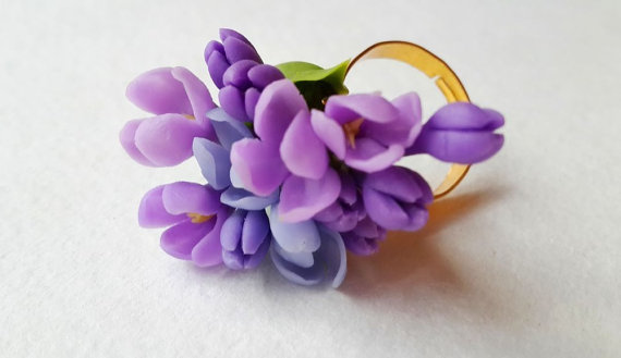 Handmade Ring. Fashion Flower Floral Ring. Women Accessories. Cold porcelain.