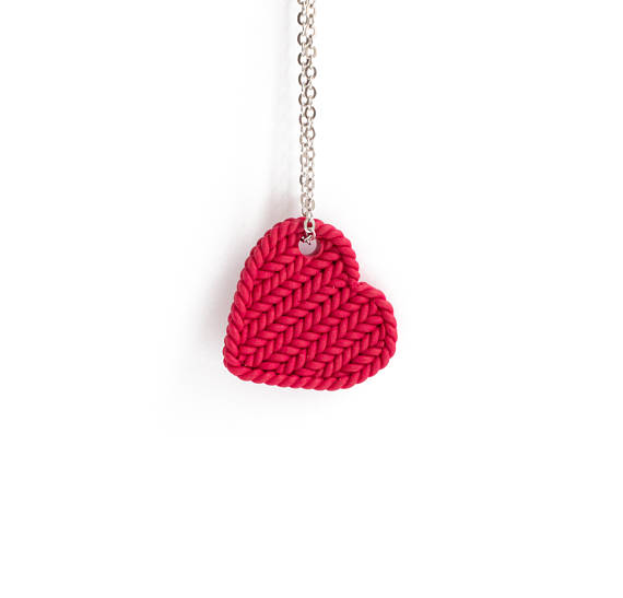 Polymer clay knit jewelry - red heart pendant, Knitted necklace - knitted gift ideas - gift for mother - gift for her - gift for aunt - cute necklaces for women - funny gifts for wife