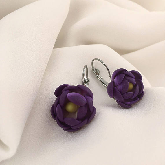 Purple polymer clay jewelry, Purple flower earrings, Floral earrings, Polymer clay jewelry, Gift for her, Violet earrings, Polymer clay earrings, Girls earrings