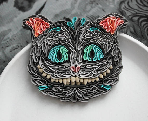 Polymer clay jewelry in an unique style, Tim Burton's Cheshire cat brooch, Cheshire cat jewelry, polymer clay Cheshire cat, Alice in Wonderland