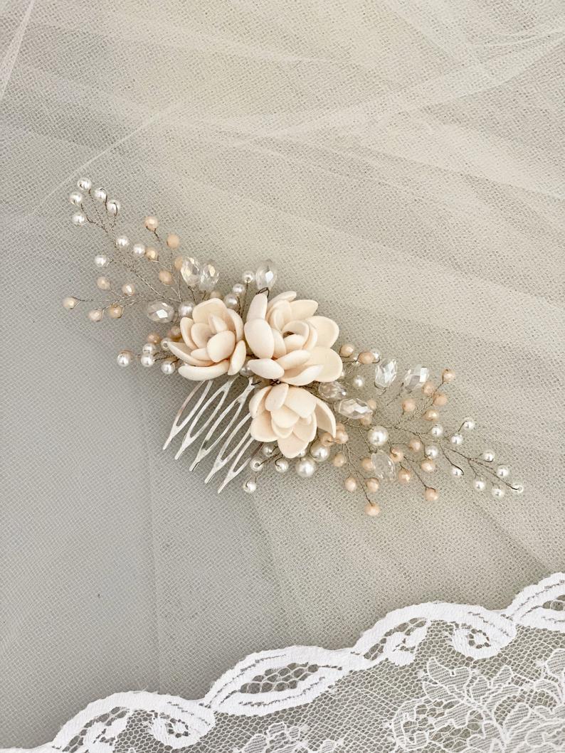 Bridal hair accessories