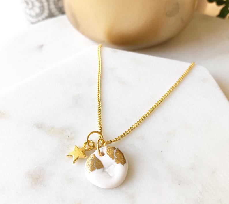 Polymer clay charm necklace, Gold bumble bee chain charm necklace, botanical clay white necklace 