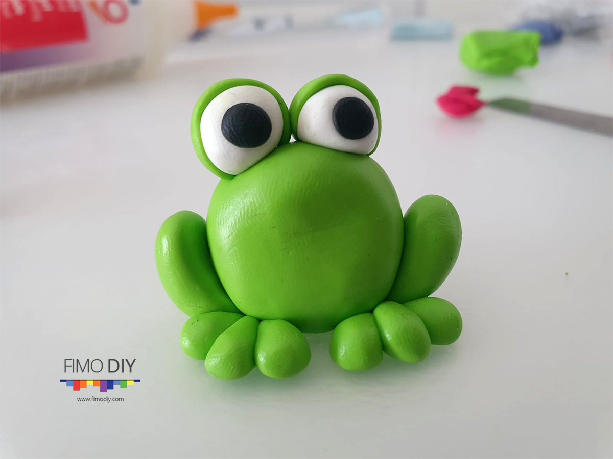 Polymer clay frog diy tutorial, clay frog tutorial, fimo frog tutorial, gumpaste frog, easy clay tutorial, cute clay tutorial, fimo cute frog, diy frog, handmade figurine, clay figurine,